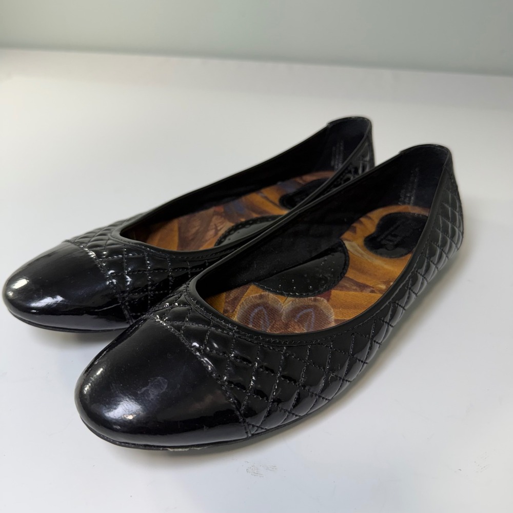 Born Riley Black Patent Quilted Leather Ballet Flats Cap Toe Shoes Size 7.5‎